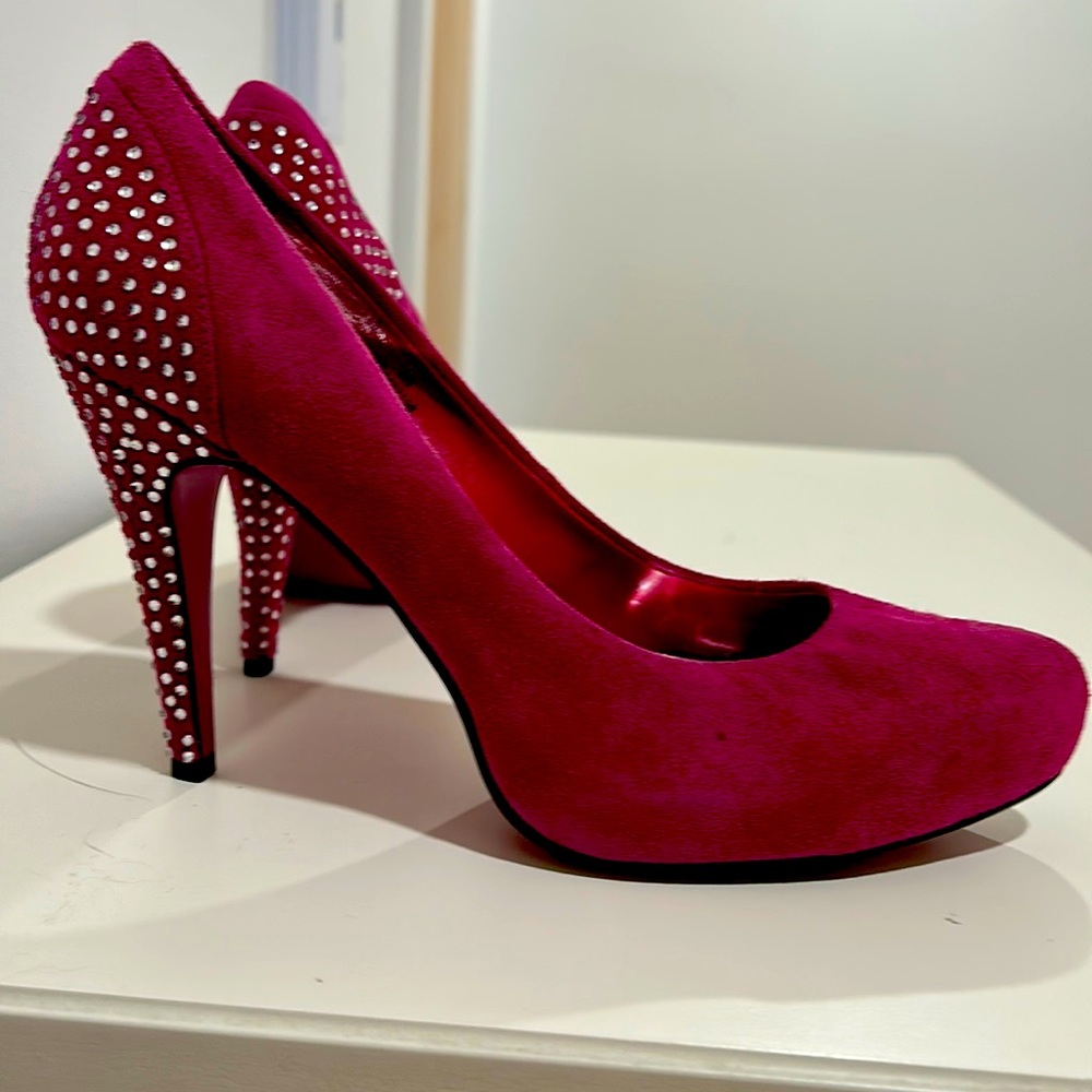 Barbie suede pumps with glitter detailing